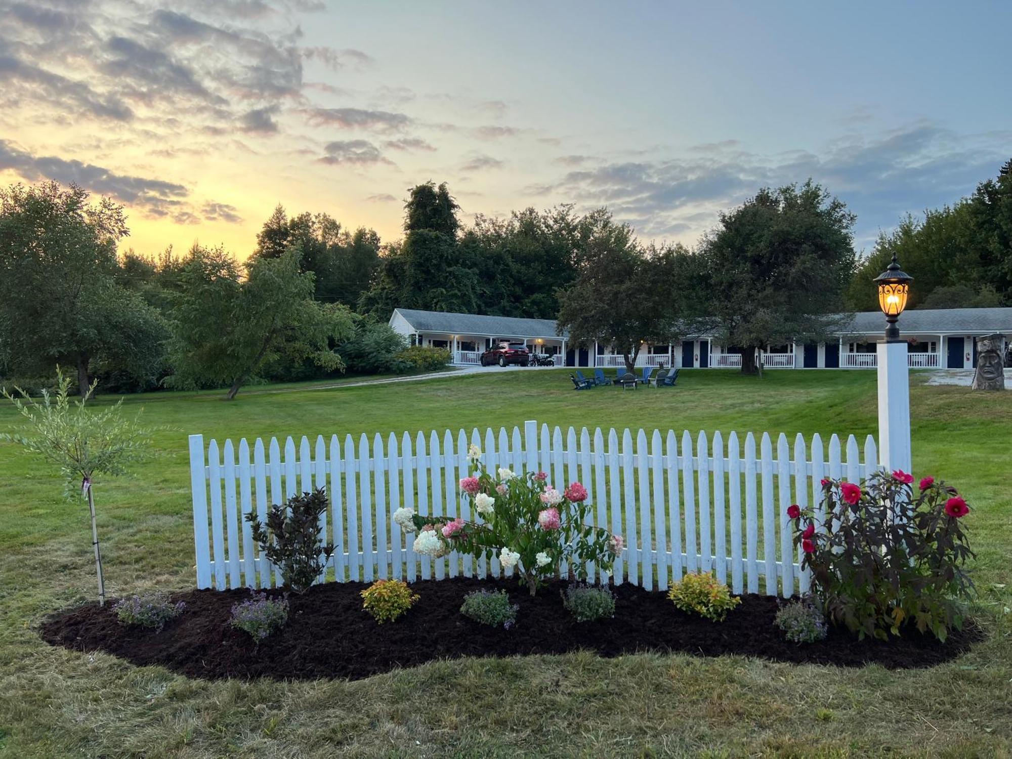 Searsport Yardarm Motel المظهر الخارجي الصورة